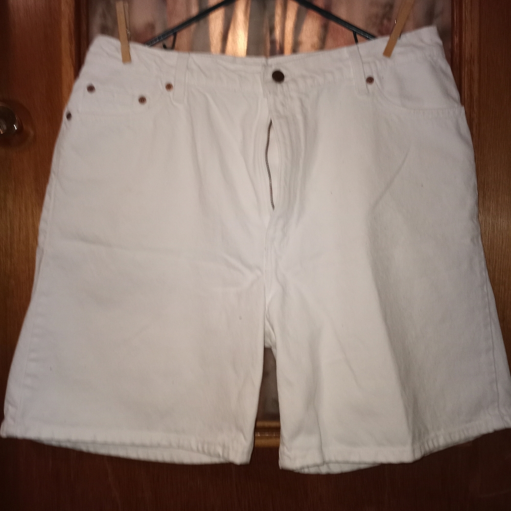 Levi 522 Tapped Fit